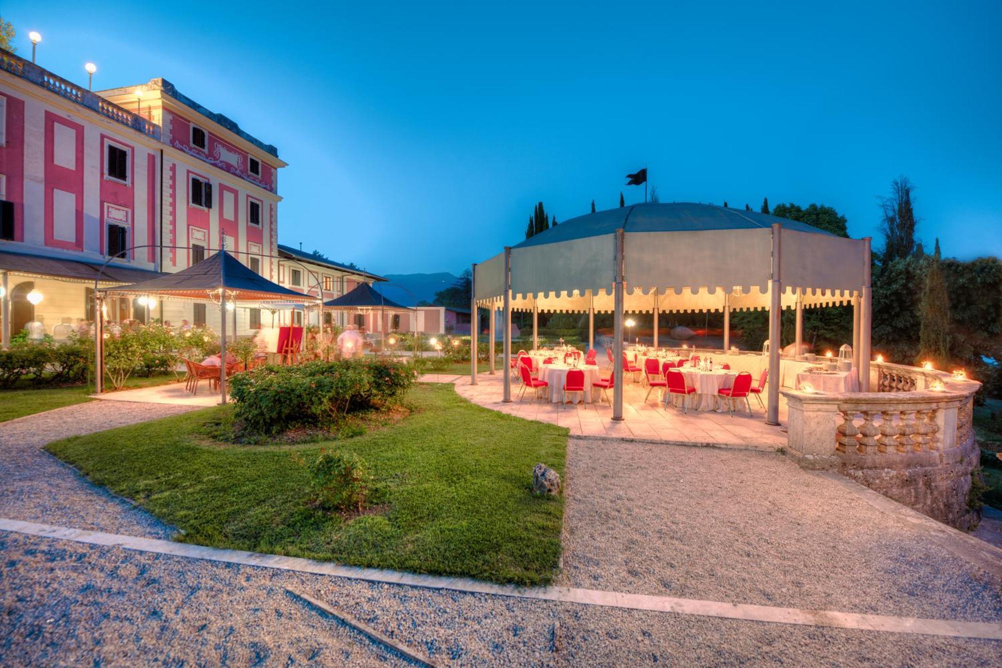 Park Hotel Villa Potenziani Рієті Екстер'єр фото