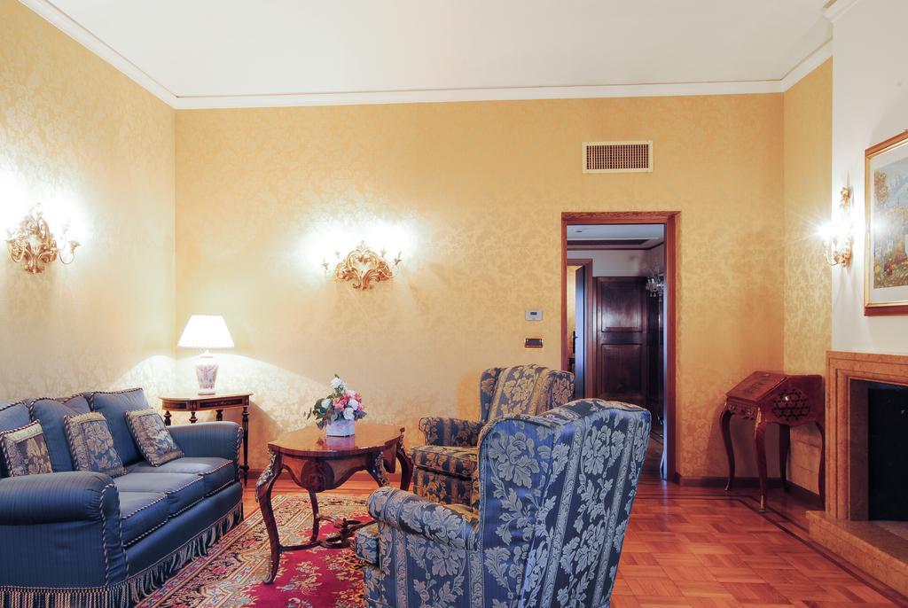Park Hotel Villa Potenziani Рієті Екстер'єр фото