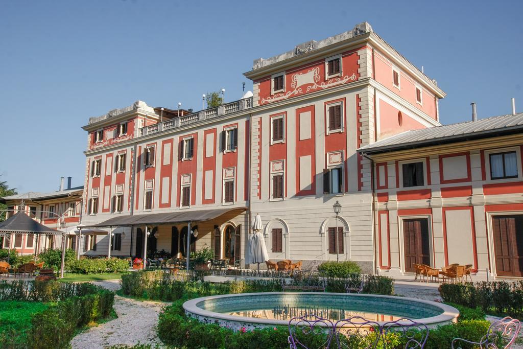 Park Hotel Villa Potenziani Рієті Екстер'єр фото